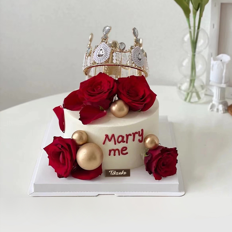 定制八寸蛋糕大概多少钱