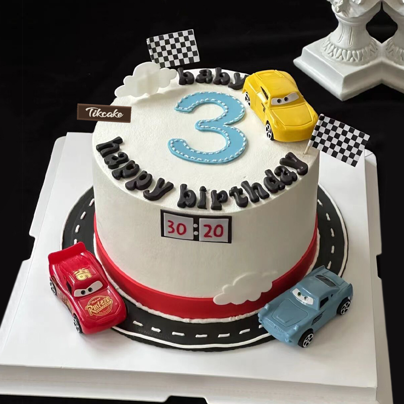 小孩蛋糕上的生日祝福语 简短独特一句话