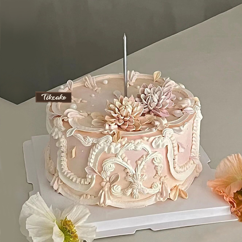 给女朋友的生日蛋糕祝福语怎么写好看