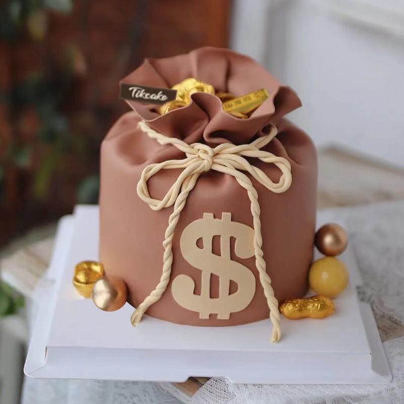 孔明乡五一节给爱人一般买什么蛋糕好看？