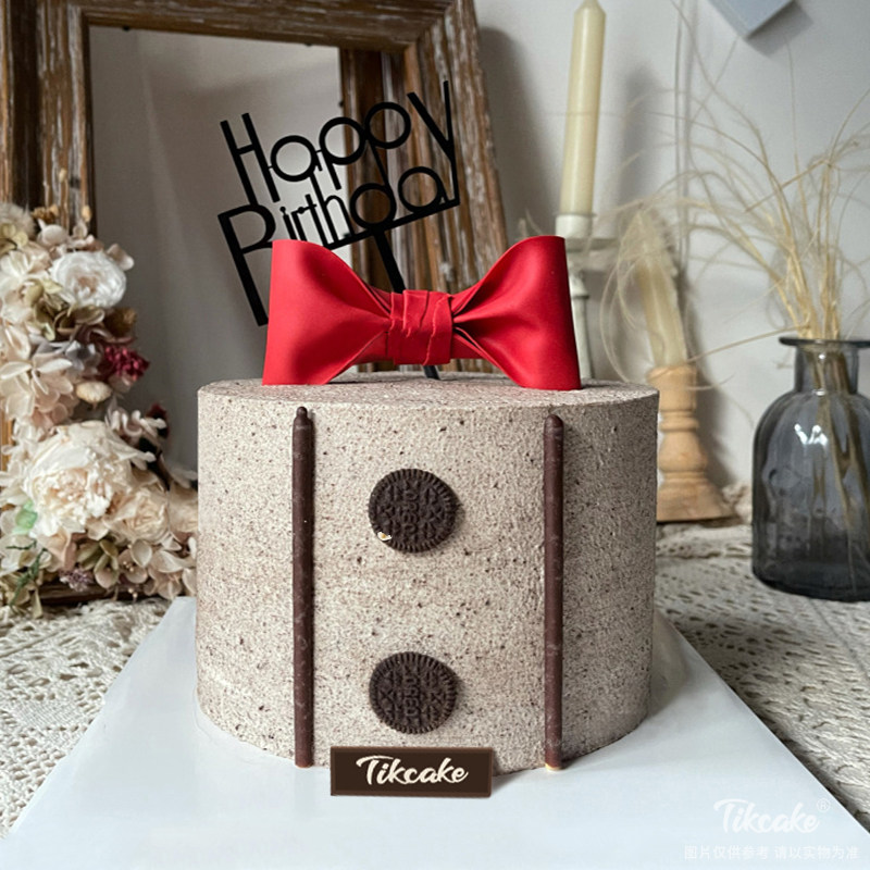 男士领结主题翻糖蛋糕