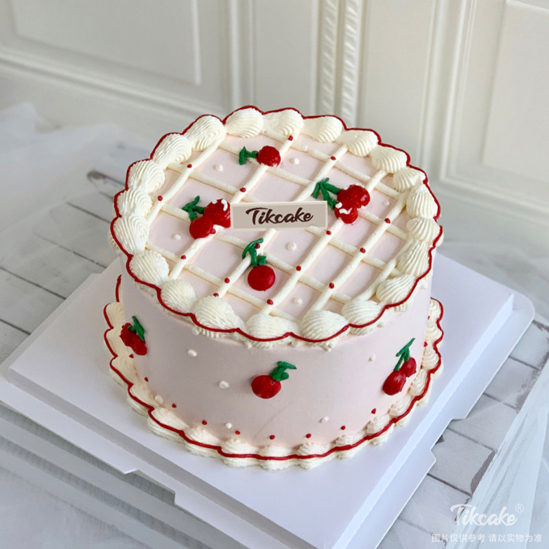 小樱桃复古风蛋糕