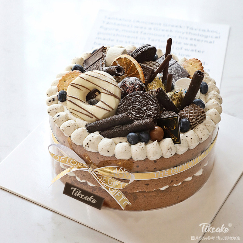 丰富巧克力奶油蛋糕