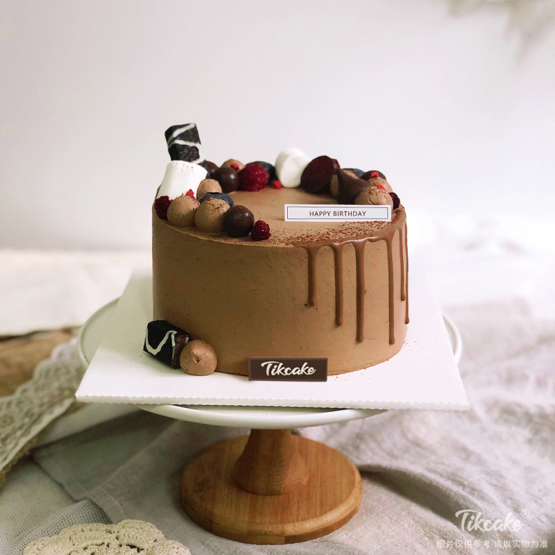 小清新款巧克力奶油蛋糕