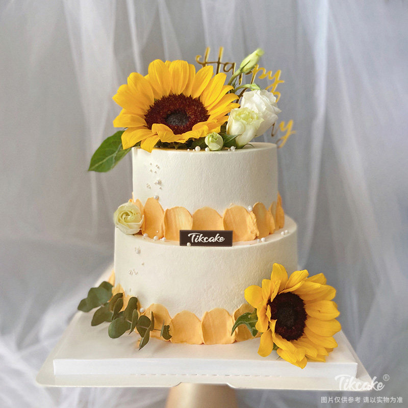 向日葵主题双层蛋糕