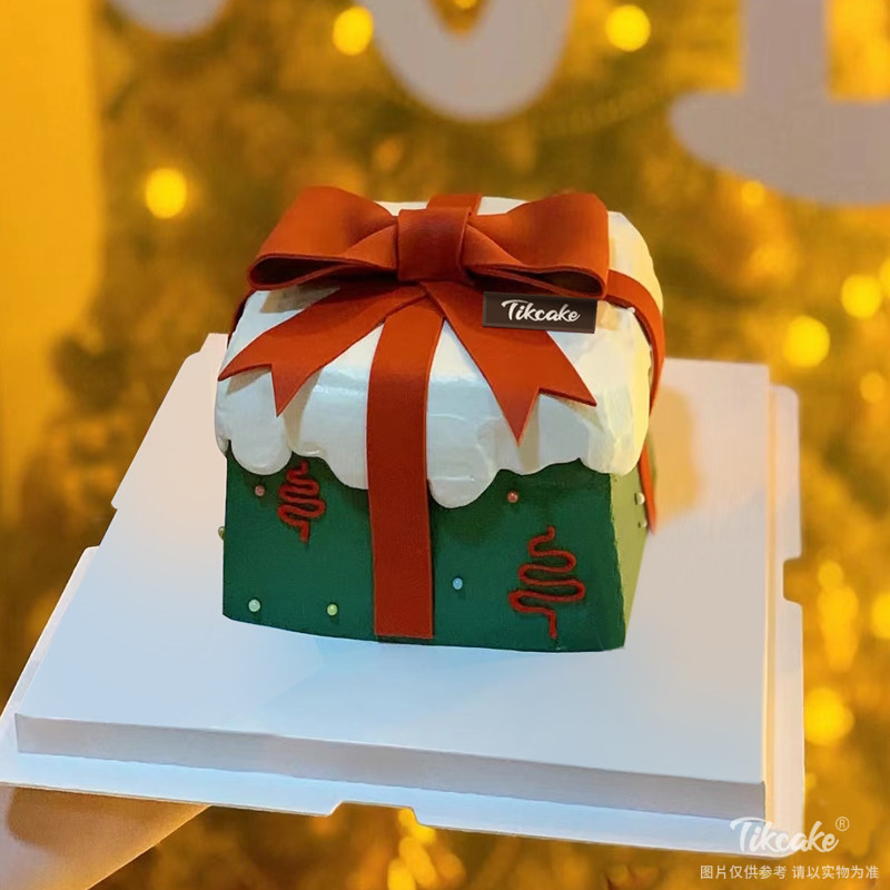 圣诞礼物翻糖蛋糕