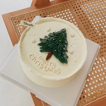 圣诞树主题手绘奶油蛋糕
