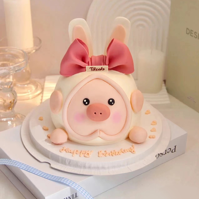 lulu猪翻糖蛋糕