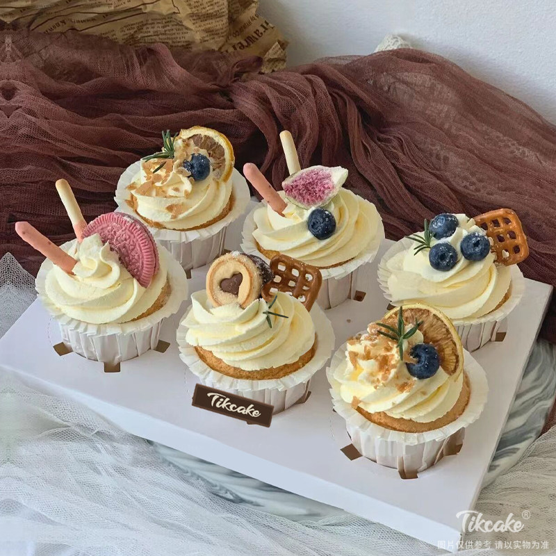 饼干主题鲜奶纸杯蛋糕（共6个）