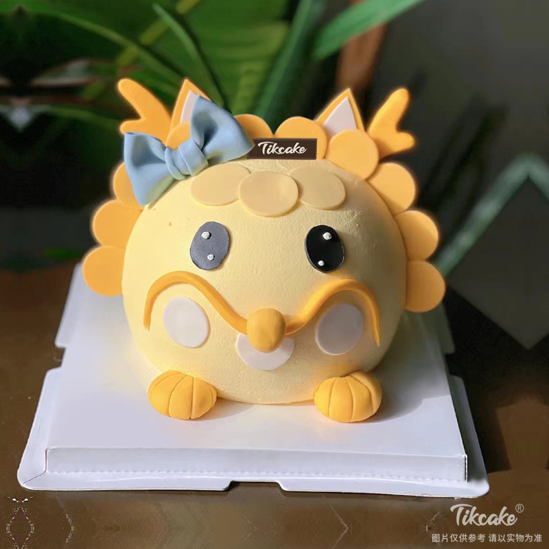 十二生肖龙翻糖鲜奶蛋糕