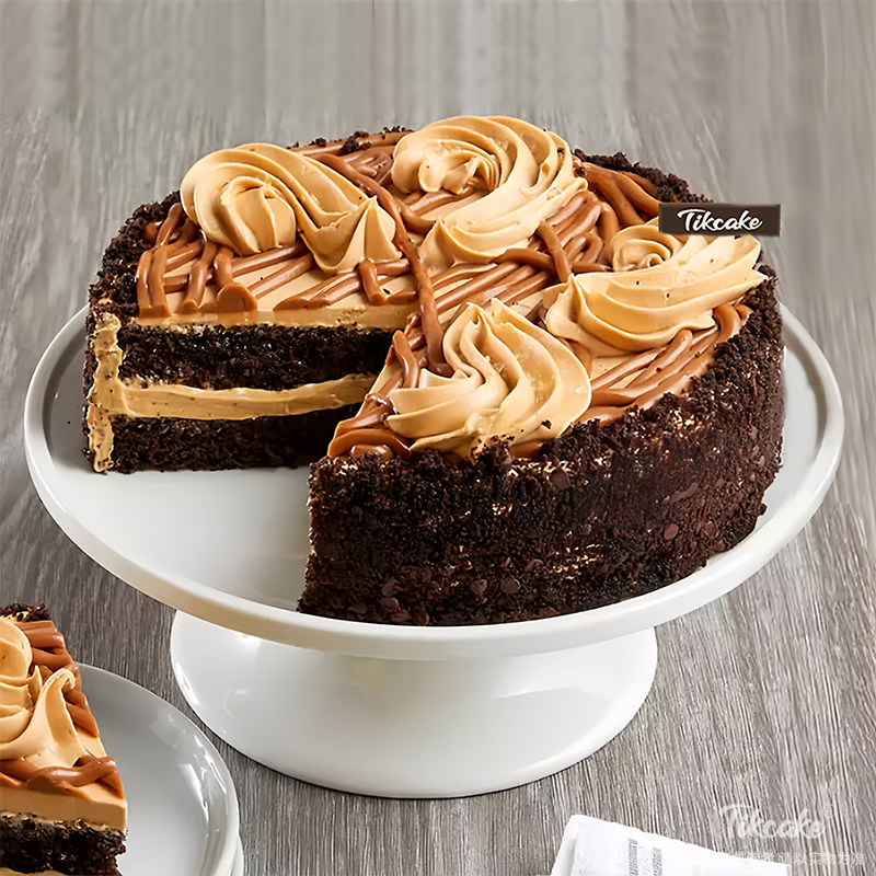欧美风巧克力鲜奶蛋糕
