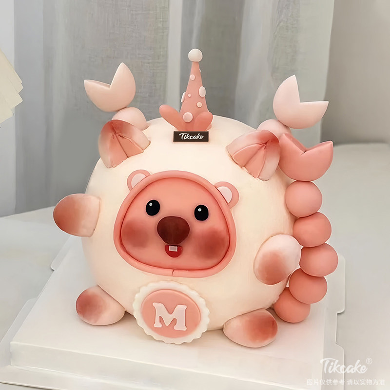 摩羯座loopy主题翻糖鲜奶蛋糕（12.22-1.19）