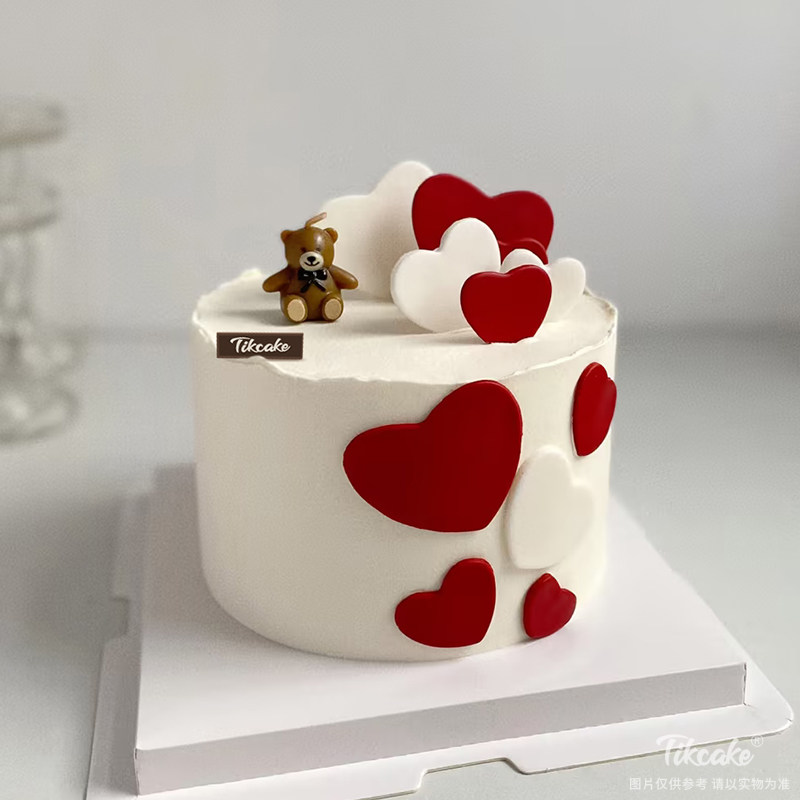 超甜蜜爱心主题鲜奶蛋糕