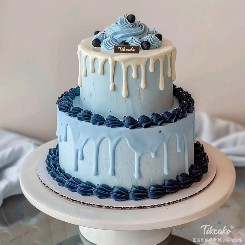 原创蓝色系双层鲜奶蛋糕