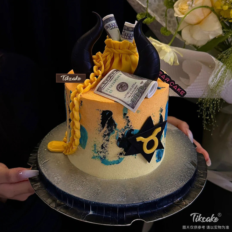 金牛座主题网红翻糖鲜奶蛋糕（4.20-5.20）