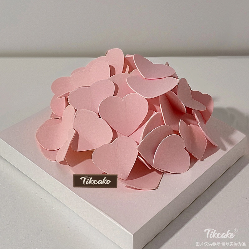 原创爱心主题翻糖蛋糕