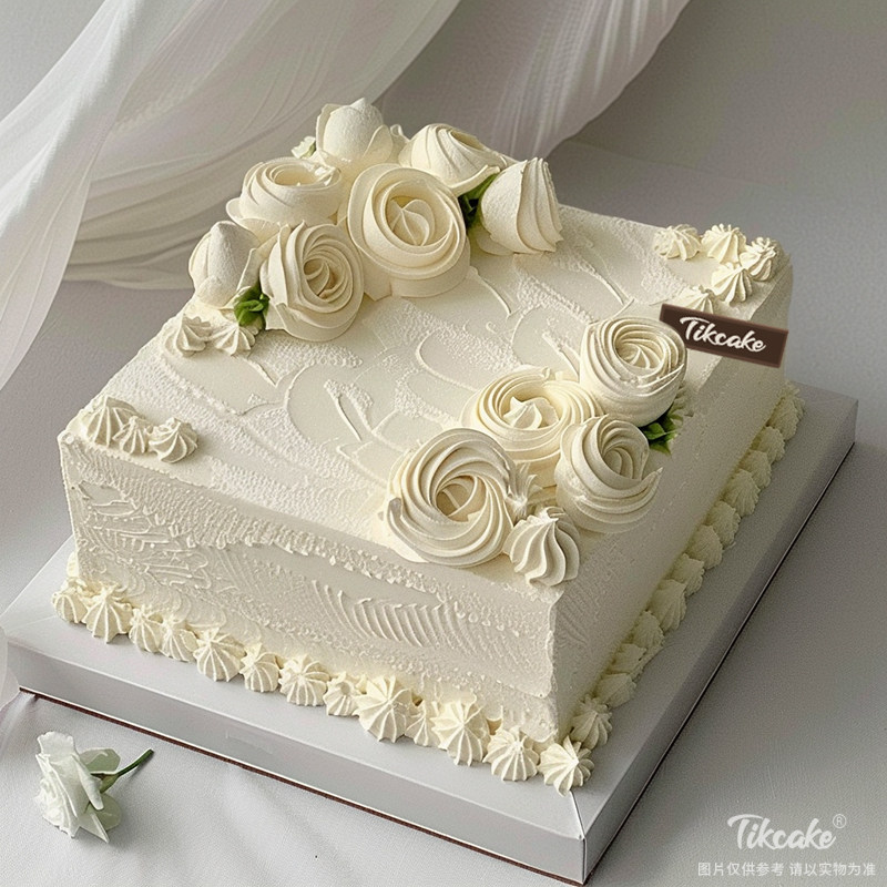 原创白色系方形鲜奶蛋糕