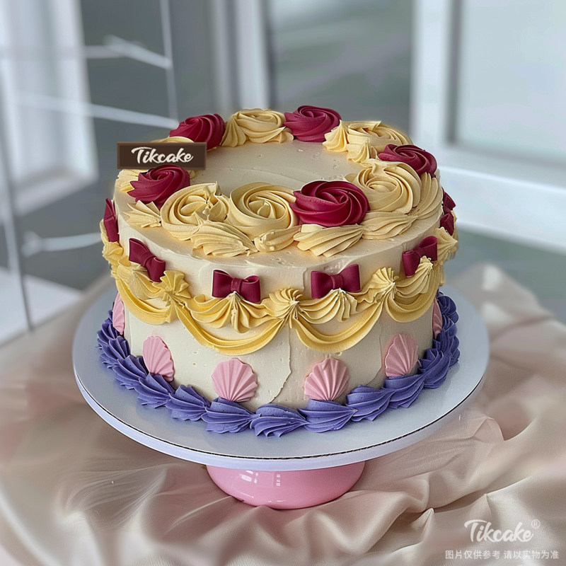原创欧美风翻糖蝴蝶结鲜奶蛋糕