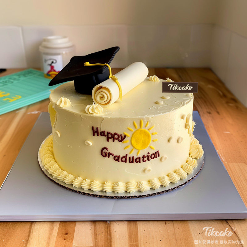 原创毕业主题翻糖鲜奶蛋糕（三）