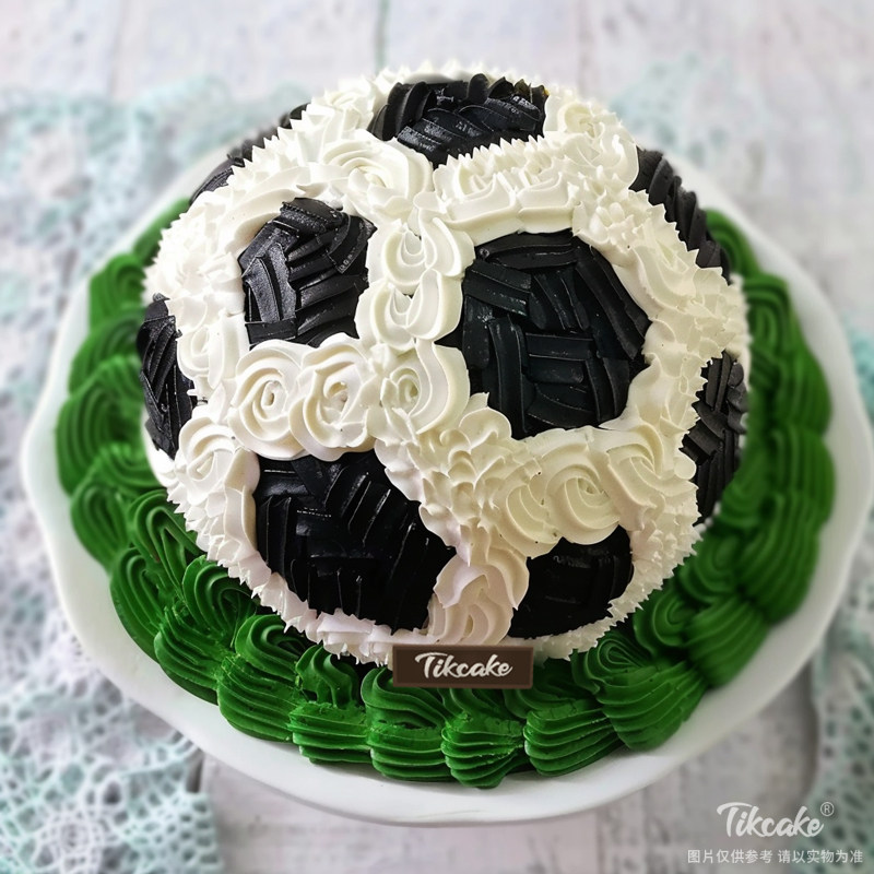 原创足球主题鲜奶蛋糕（三）