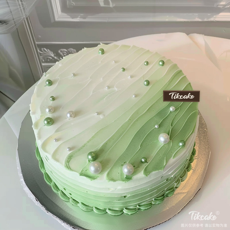 原创小清新主题简约鲜奶蛋糕