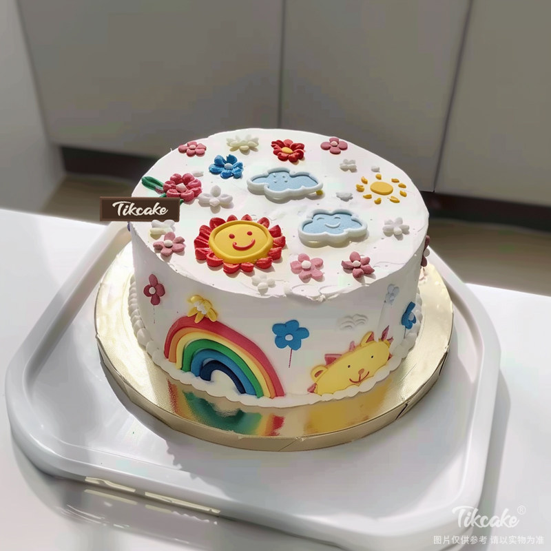 原创可爱风手绘鲜奶蛋糕