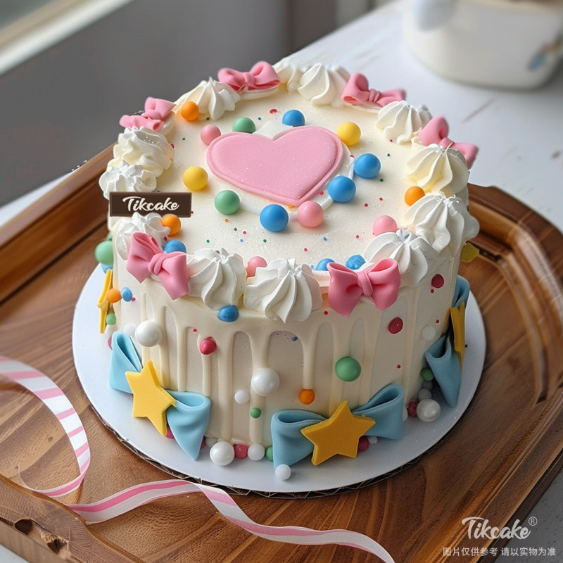 原创可爱风翻糖鲜奶蛋糕