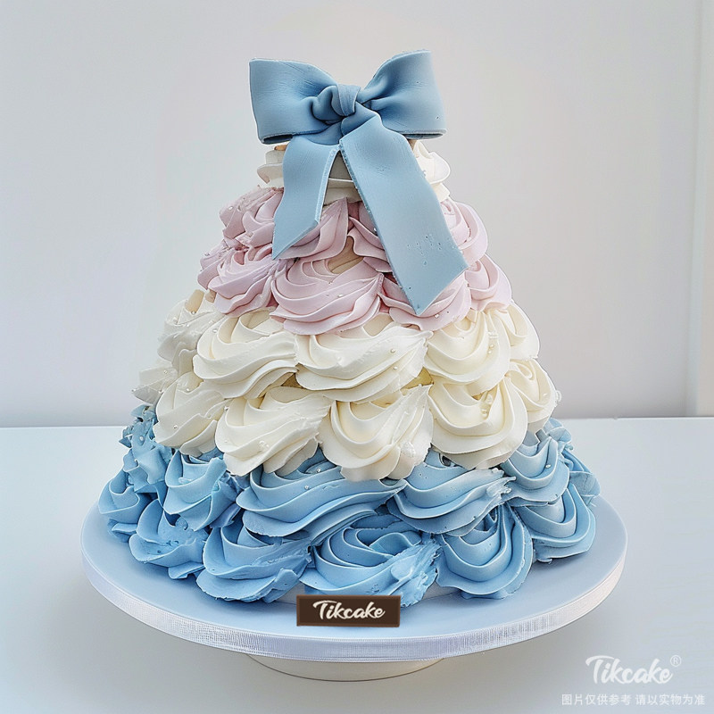 原创翻糖蝴蝶结主题鲜奶蛋糕（二）