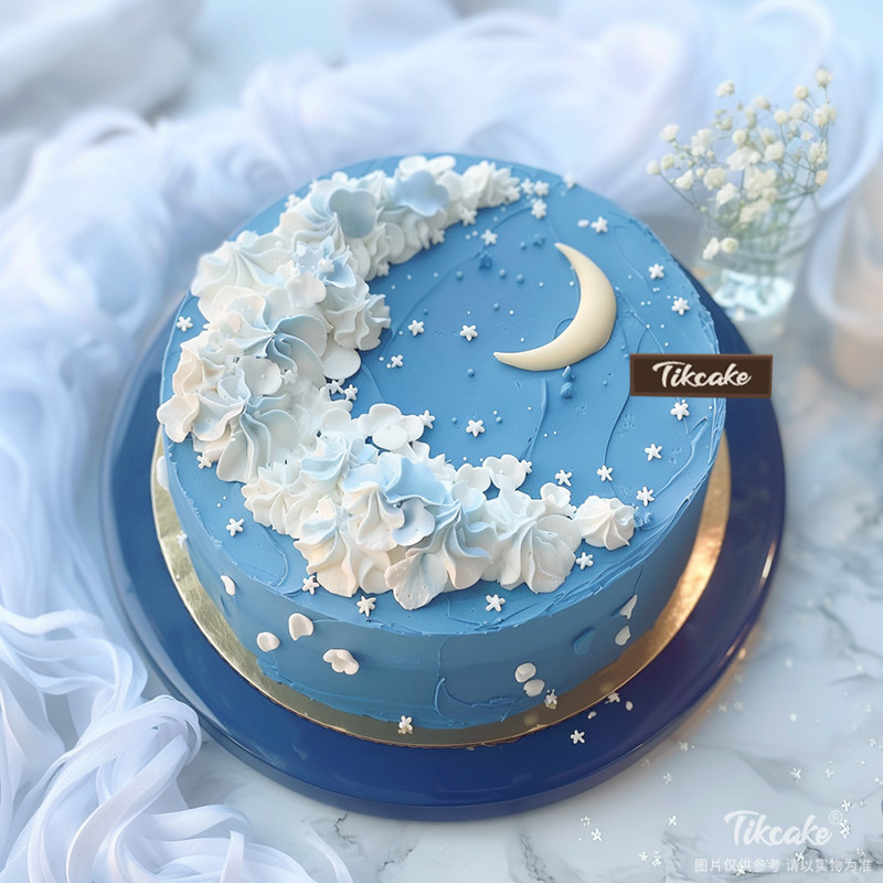 原创月亮主题鲜奶蛋糕