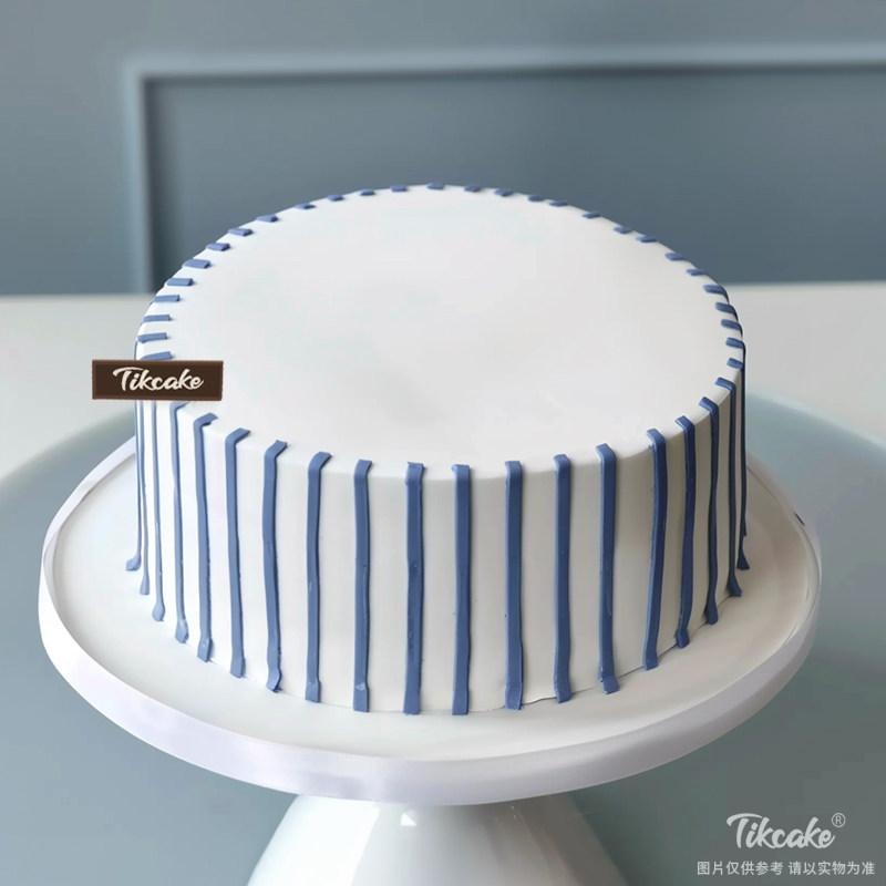 原创简约翻糖鲜奶蛋糕（二）