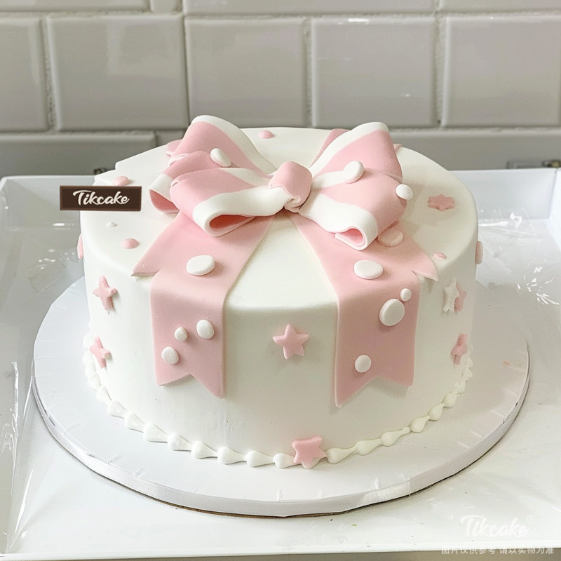 原创公主风翻糖鲜奶蛋糕（四）