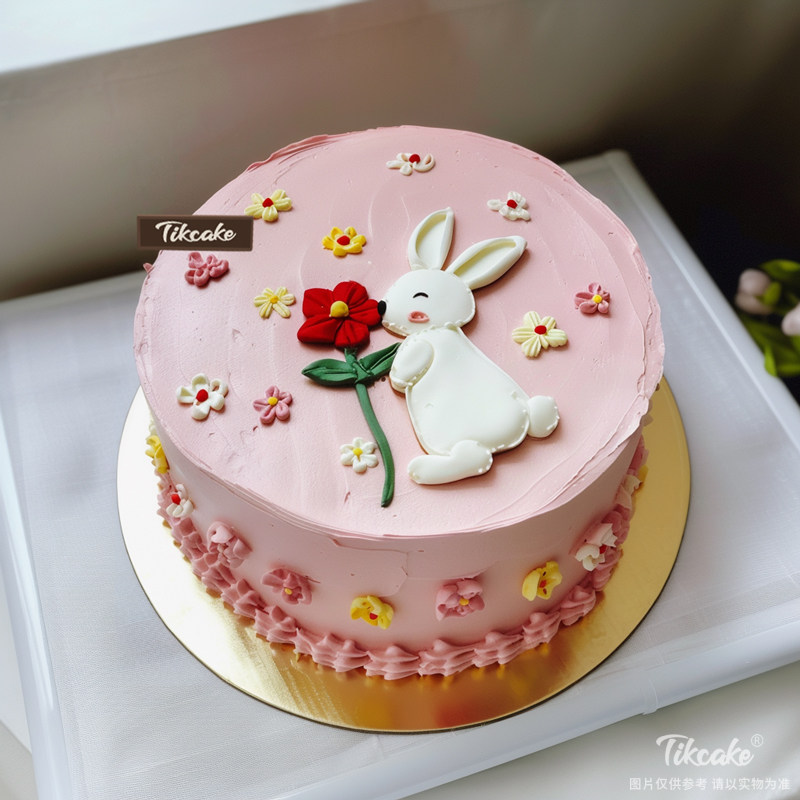 原创小白兔主题翻糖鲜奶蛋糕（二）