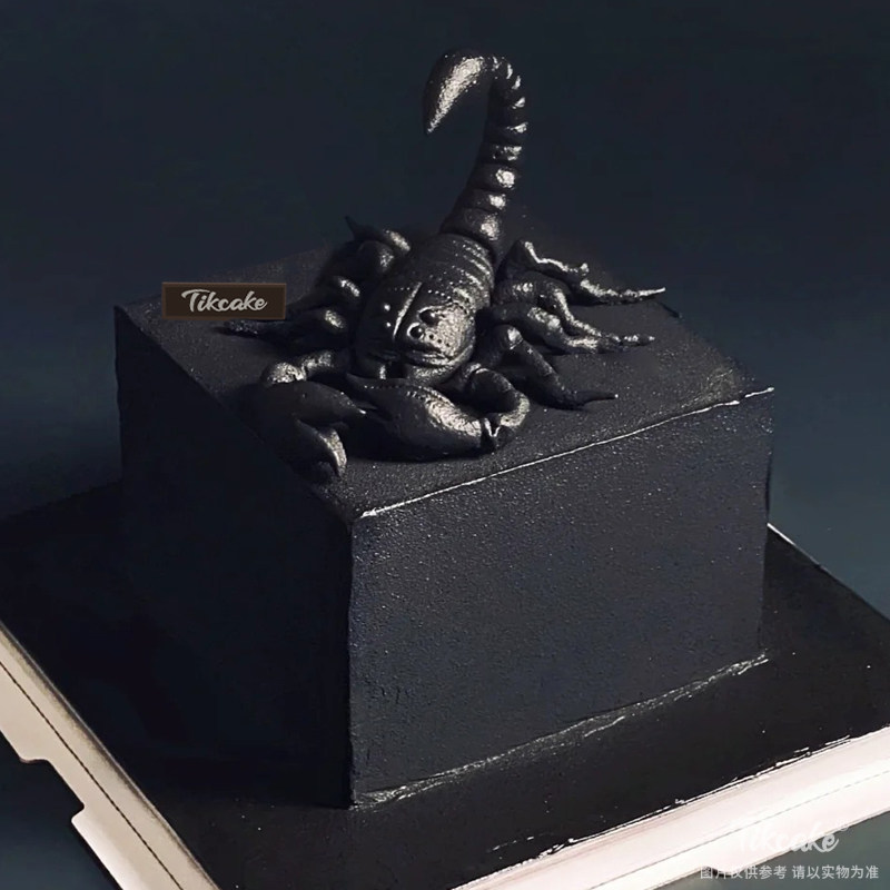 黑色系天蝎座主题慕斯蛋糕（10.24-11.22）