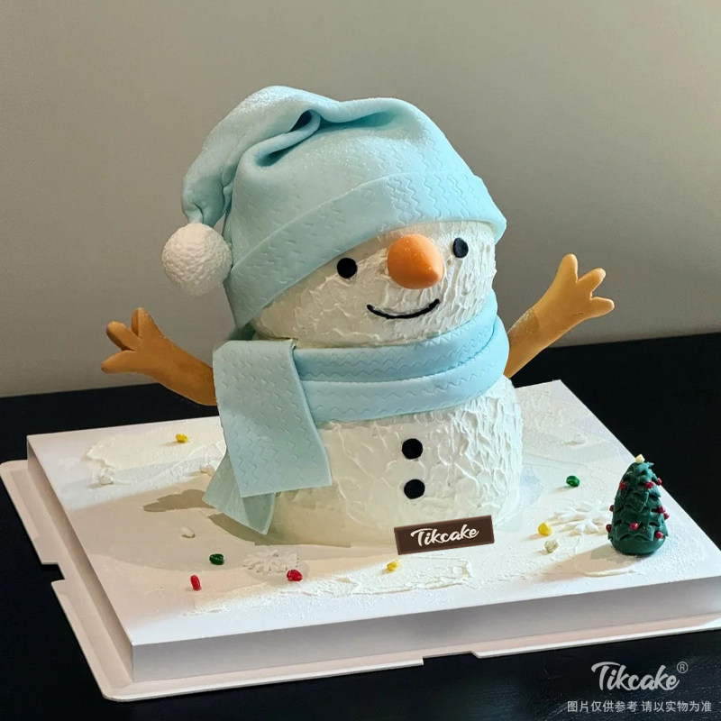 许愿小雪人圣诞主题翻糖蛋糕