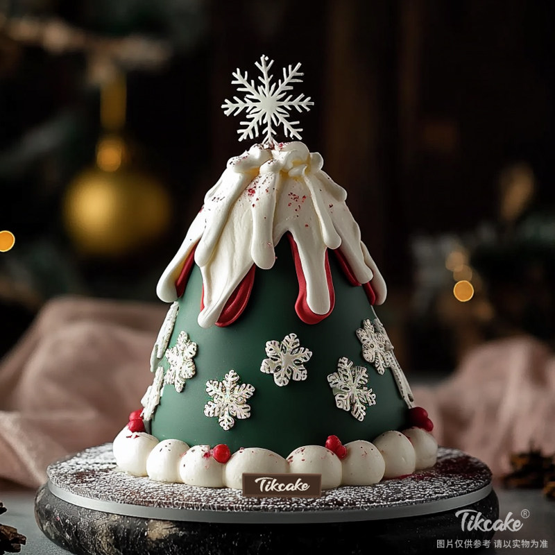 原创圣诞风主题鲜奶蛋糕