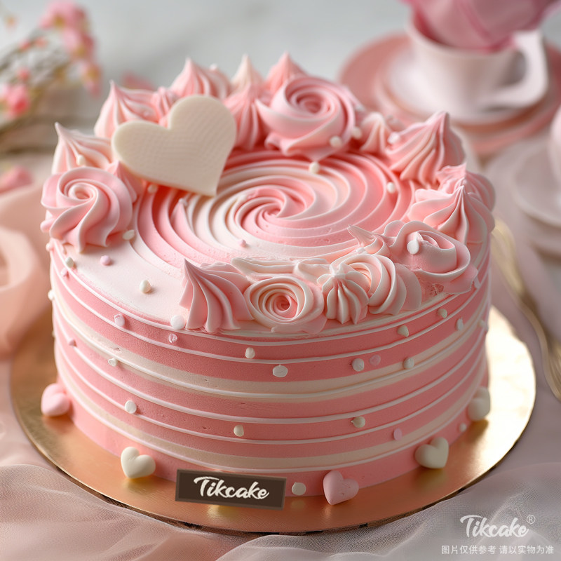 原创粉色系爱心鲜奶蛋糕