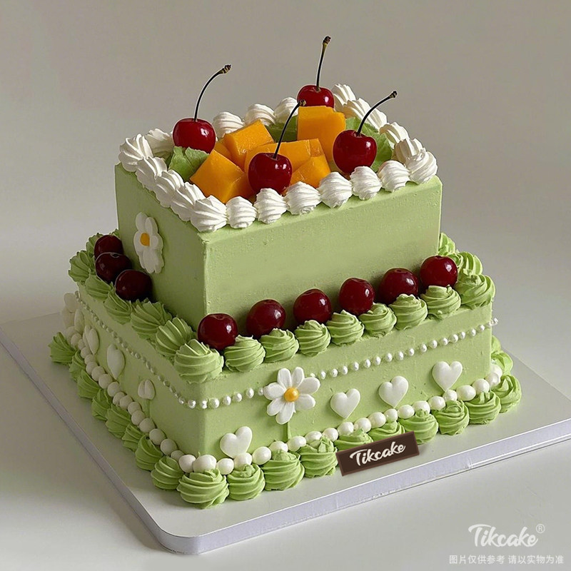 原创双层水果主题方形鲜奶蛋糕