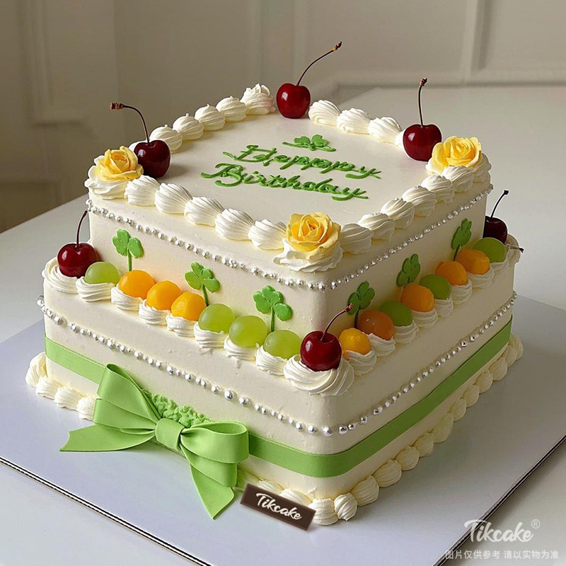 原创双层水果翻糖鲜奶蛋糕（二）