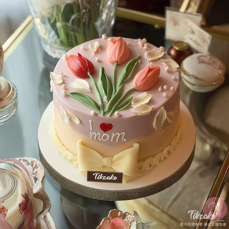原创母亲节主题翻糖鲜奶蛋糕（三）