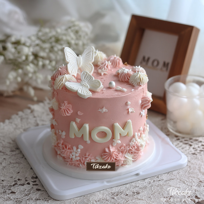 原创送母亲主题翻糖鲜奶蛋糕（三）