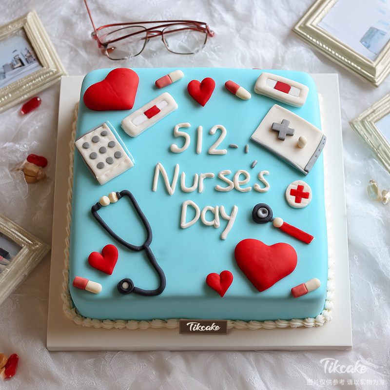 原创护士节主题方形鲜奶蛋糕