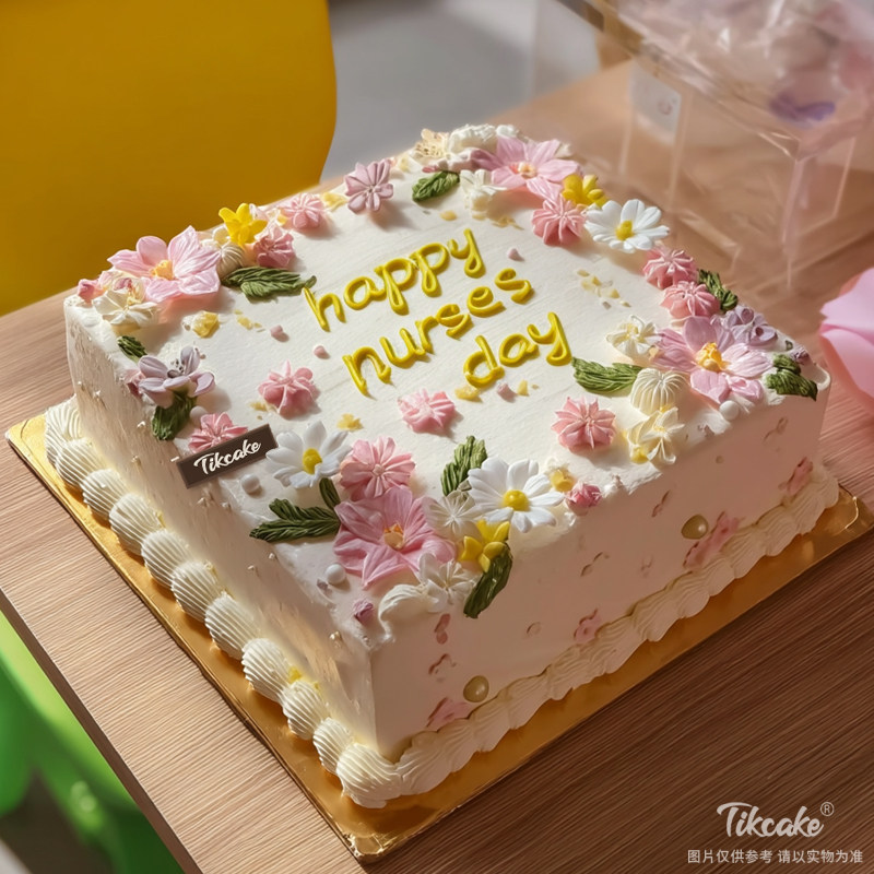 原创护士节主题方形鲜奶蛋糕（三）