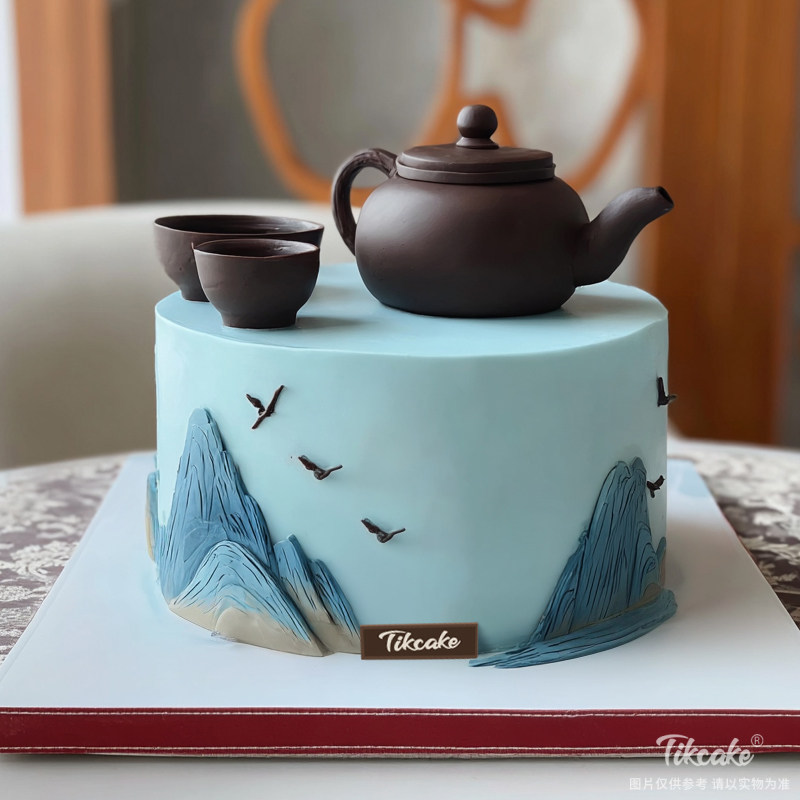 原创父亲节主题翻糖鲜奶蛋糕（二）