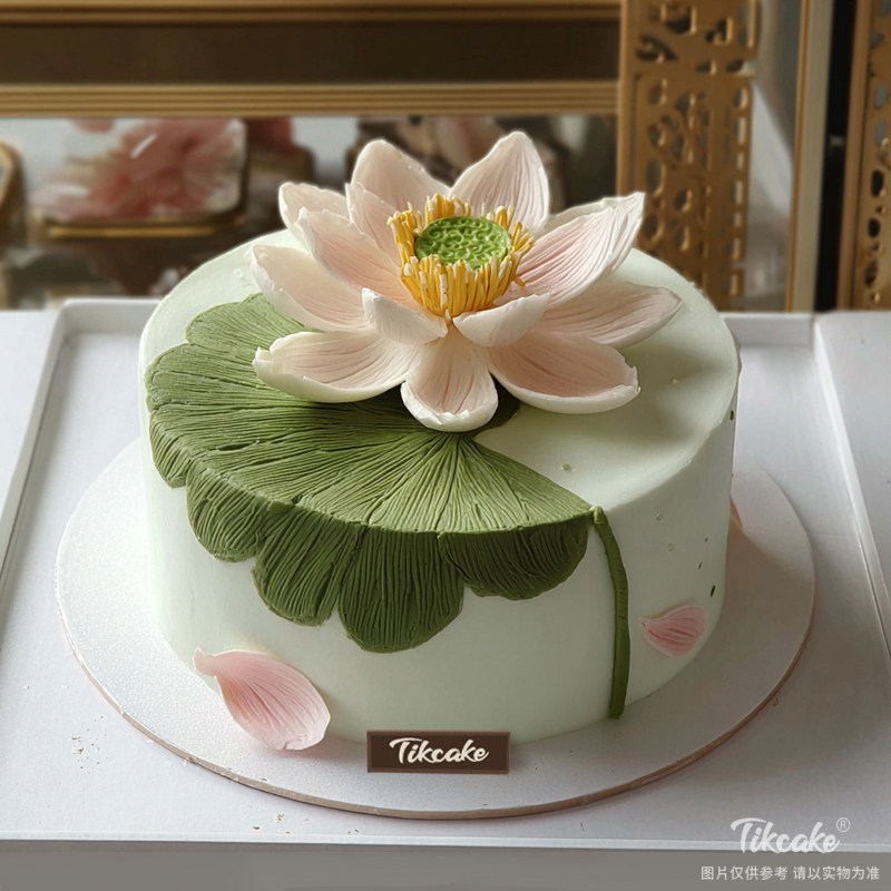 原创荷花主题翻糖鲜奶蛋糕（四）