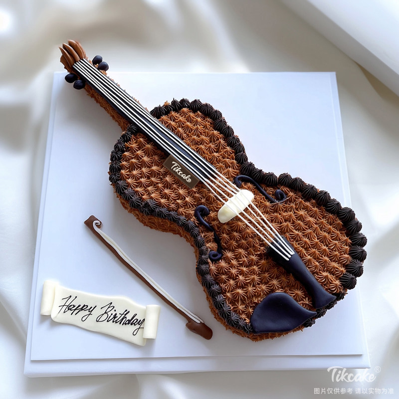 原创小提琴主题巧克力翻糖鲜奶蛋糕