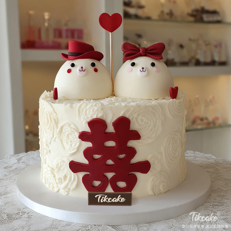 原创婚庆主题翻糖鲜奶蛋糕（六）