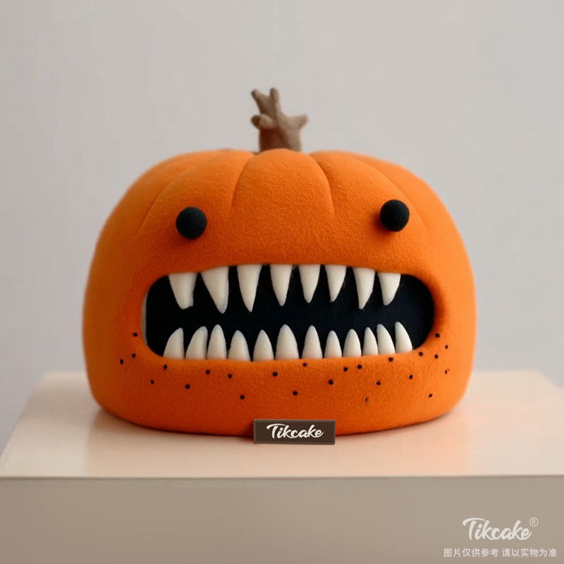 原创万圣节主题翻糖鲜奶蛋糕（二）