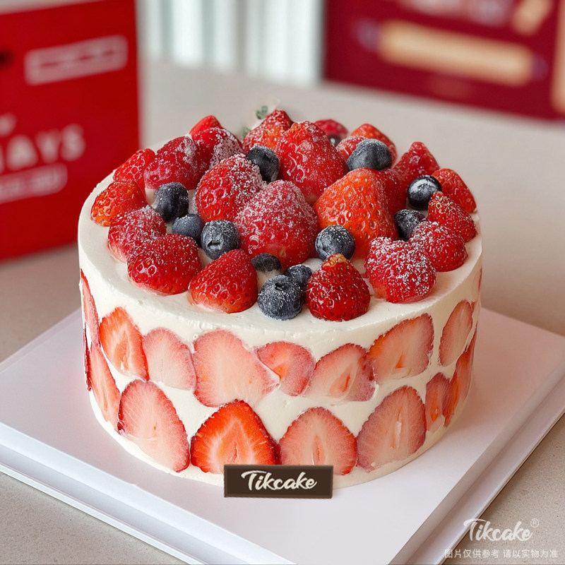 原创草莓主题水果鲜奶蛋糕（三）