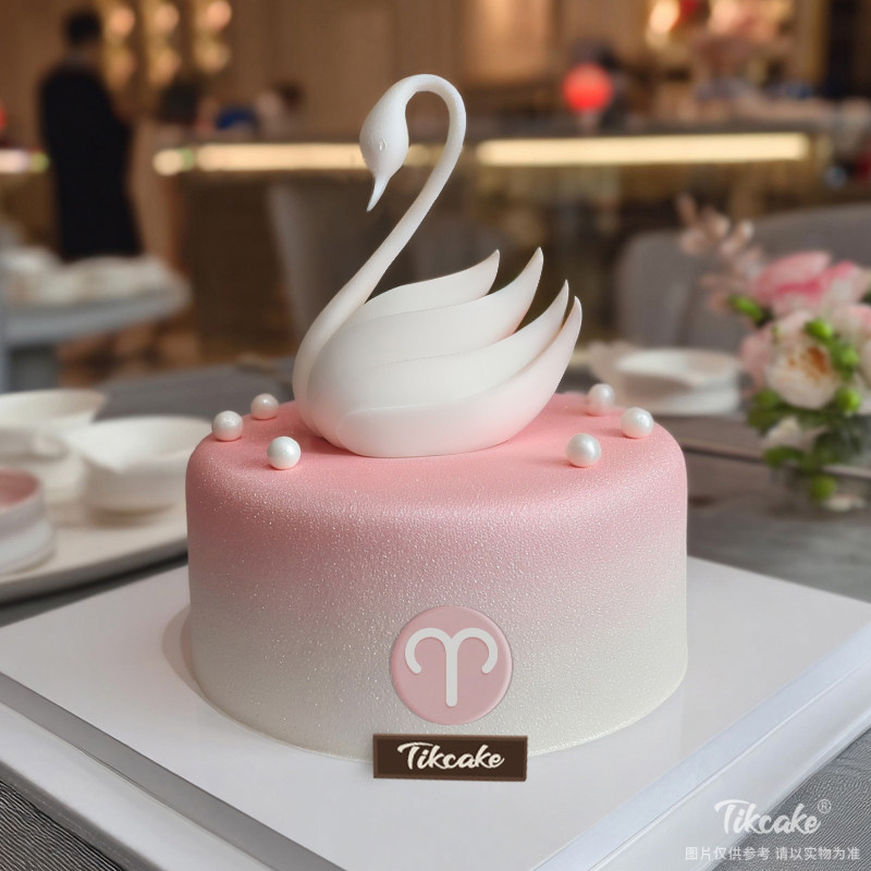 原创白羊座主题翻糖鲜奶蛋糕三十一（3.21-4.19）